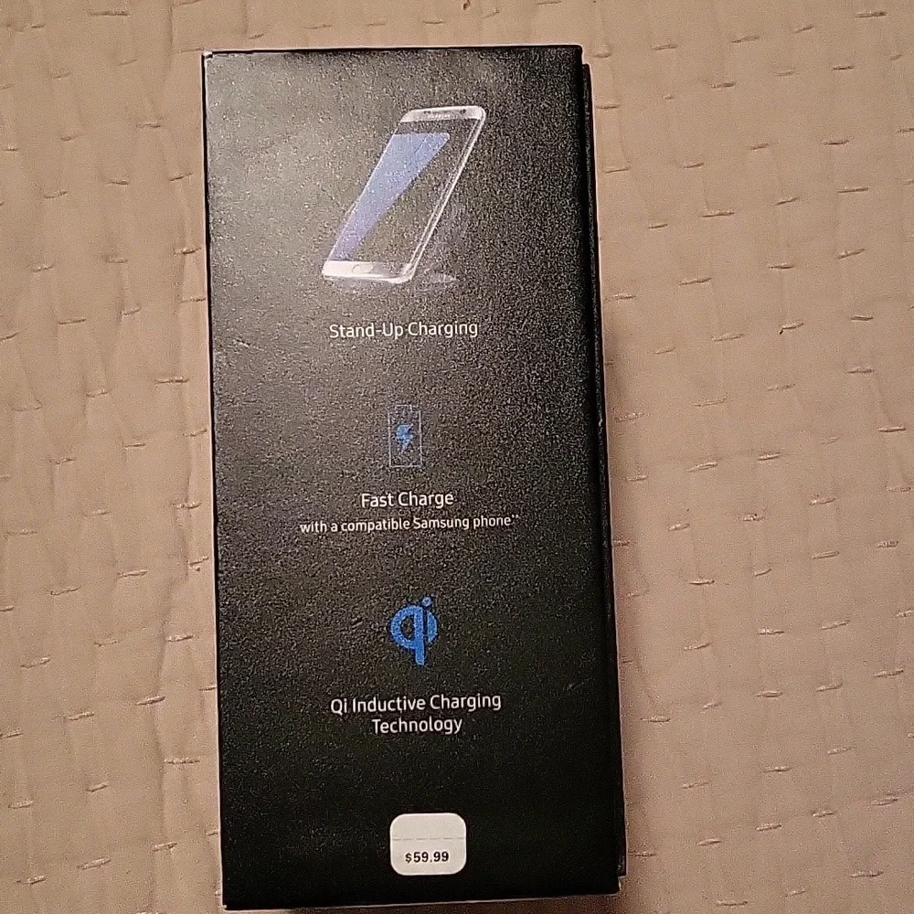 Samsung Wireless Fast Charging Stand Stand Up Charging New Open Box